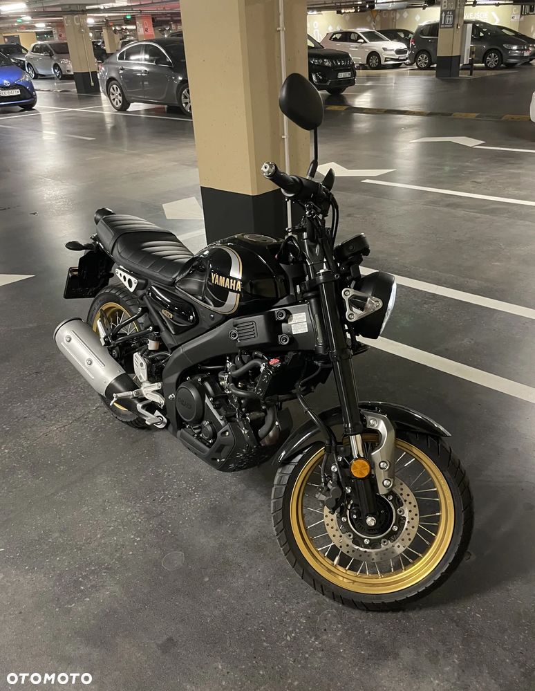 Yamaha XSR - 1
