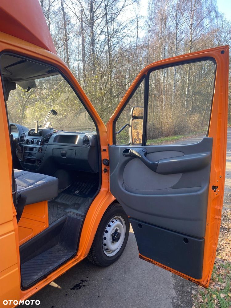 Mercedes-Benz Sprinter 904.623 - 11