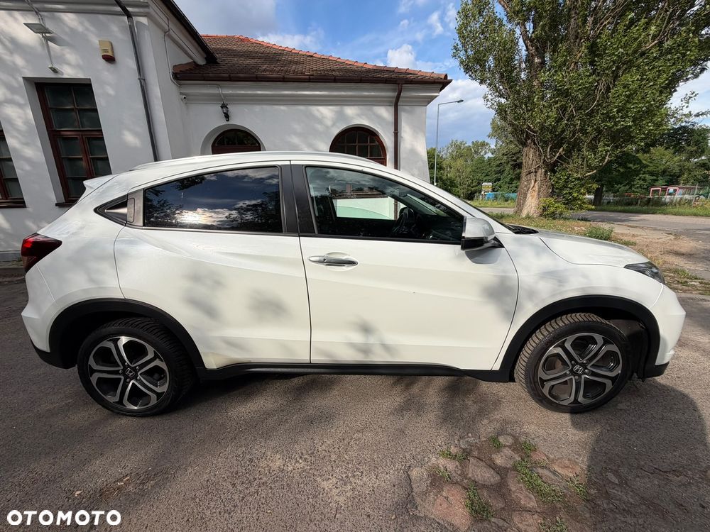 Honda HR-V 1.5 Executive (ADAS) CVT - 12