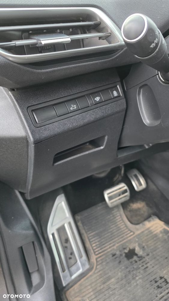 Peugeot 5008 1.5 BlueHDI Crossway S&S EAT8 - 20