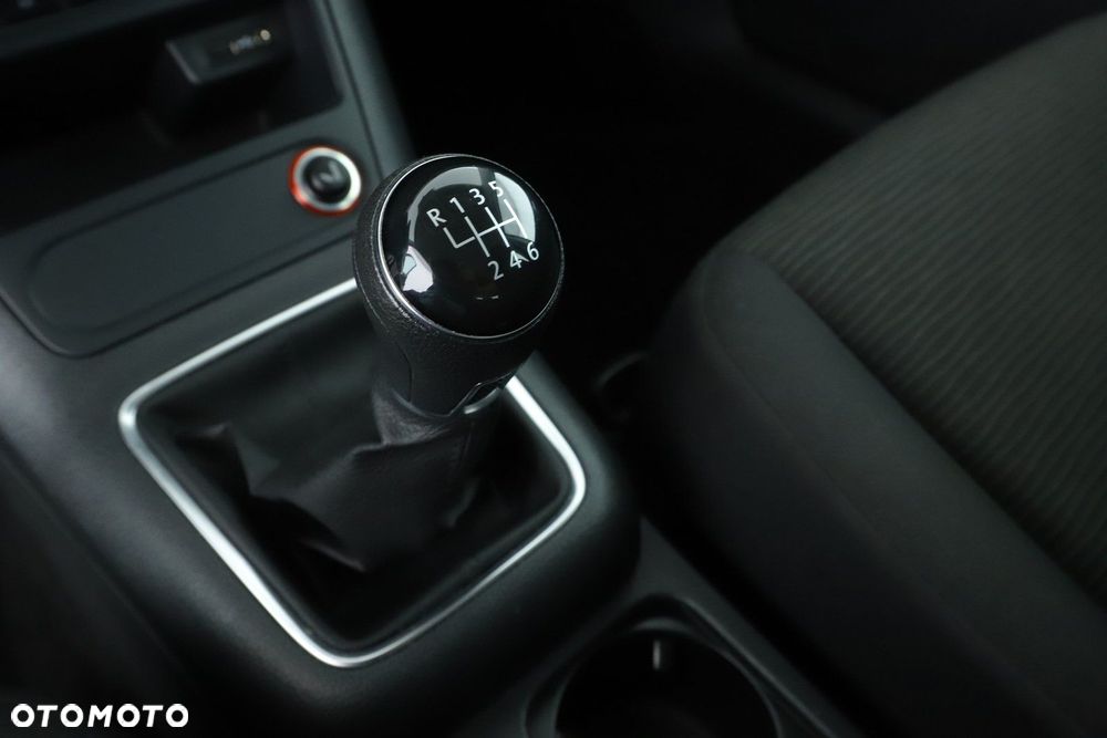 Volkswagen Tiguan - 17