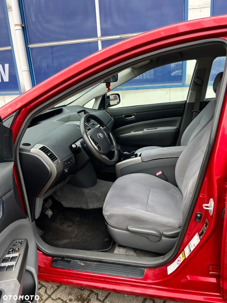 Toyota Prius 1.5 VVT-i Sol - 8