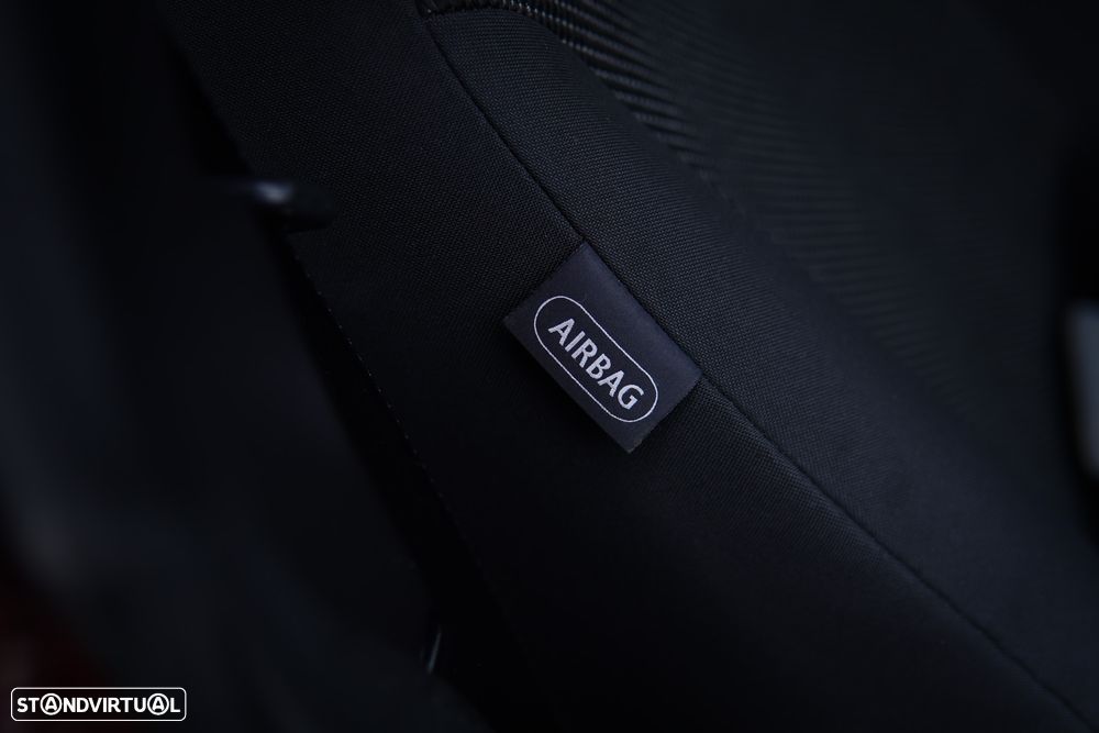 MINI 3 Portas Cooper D - 42