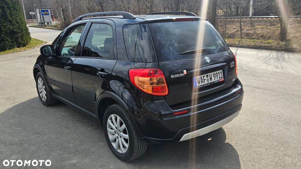 Suzuki SX4 1.6 VVT 4x4 Style - 6