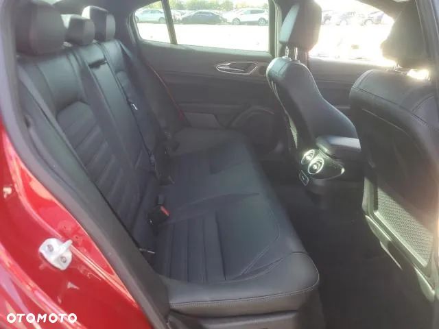 Alfa Romeo Giulia 2.9 Bi Turbo V6 Quadrifoglio - 7