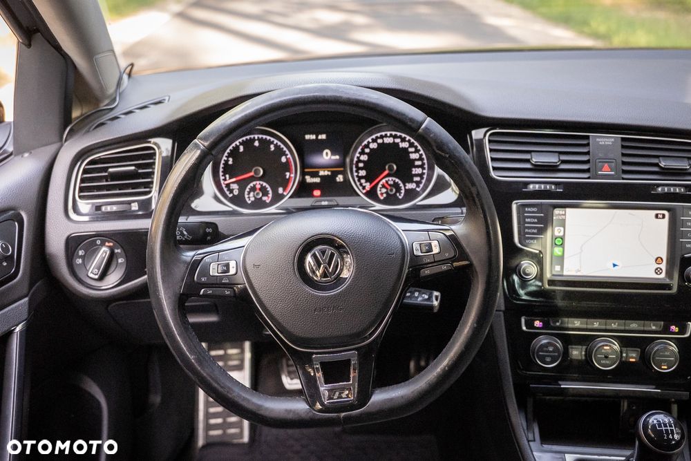 Volkswagen Golf VII 1.4 TSI BMT Highline - 10