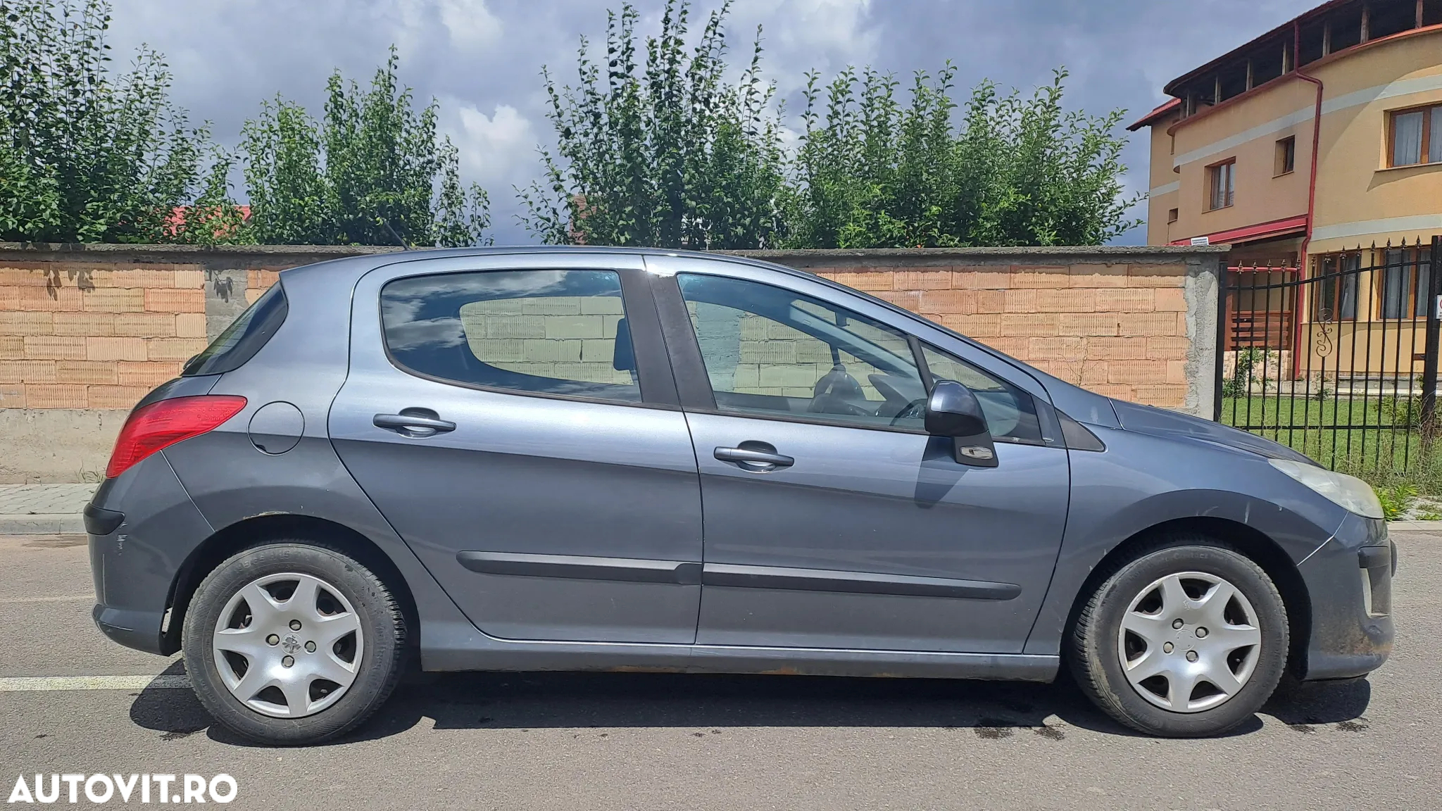 Peugeot 308 1.6HDi Confort Pack - 6