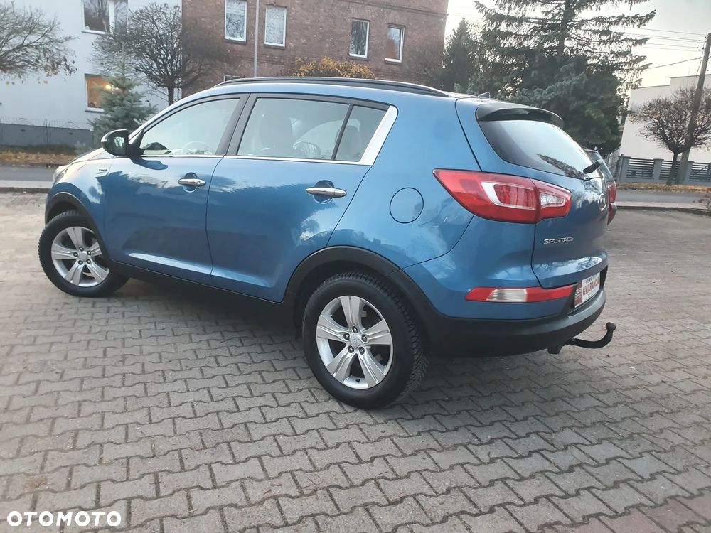 Kia Sportage 2.0 CVVT 4WD Automatik Vision - 36