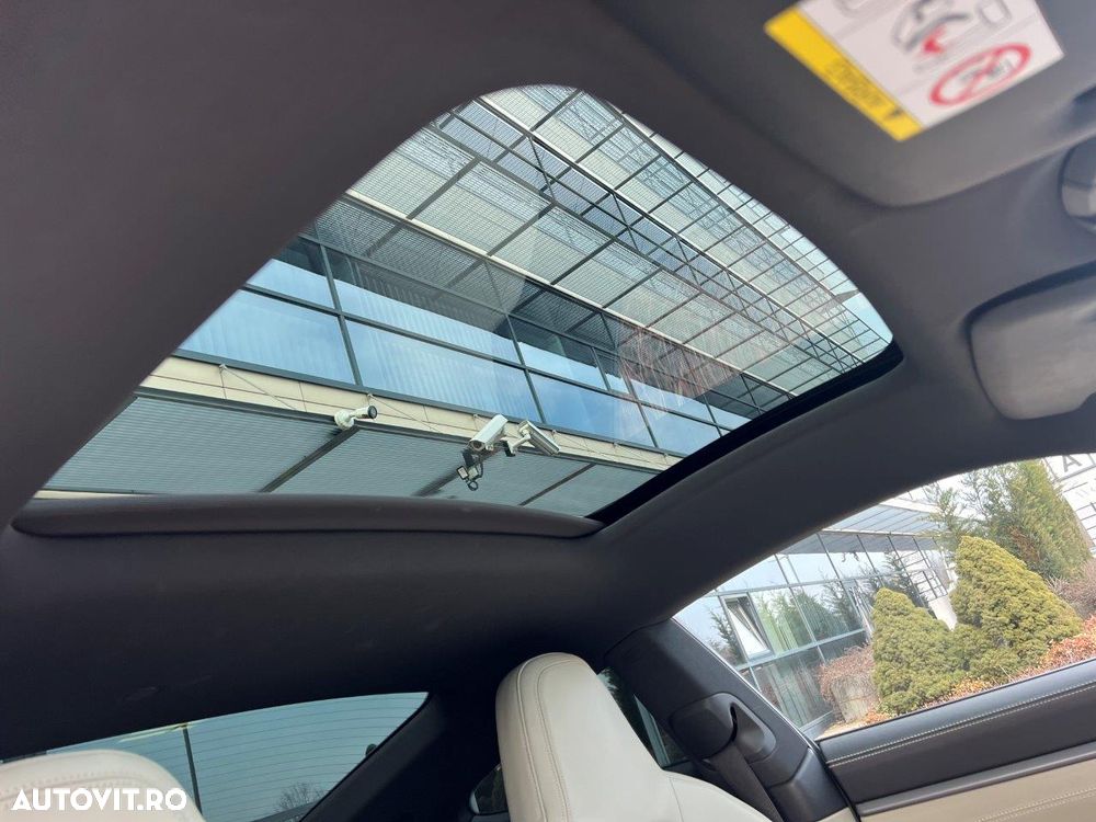 Porsche 911 Carrera 4S PDK - 14