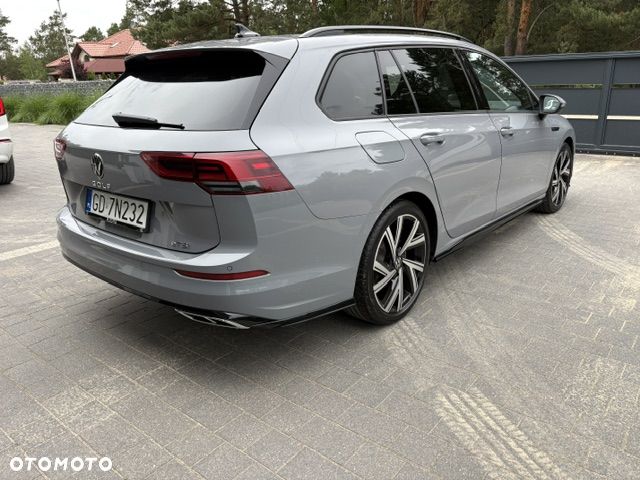 Volkswagen Golf 1.5 eTSI mHEV R-Line DSG - 5
