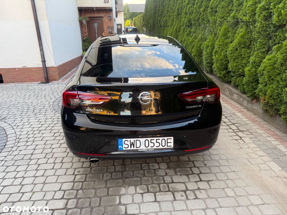 Opel Insignia - 15