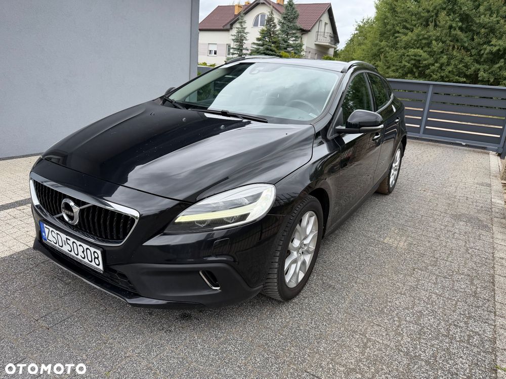 Volvo V40 Cross Country D2 Plus - 2