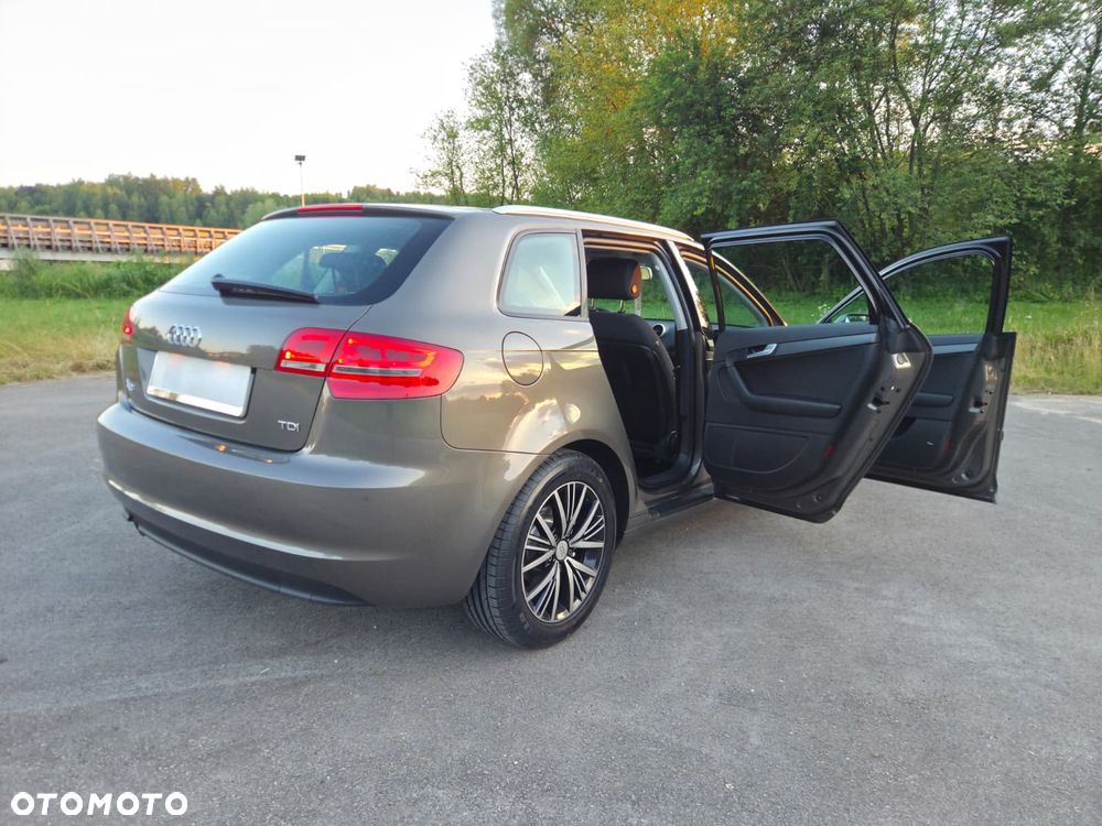 Audi A3 Sportback - 23