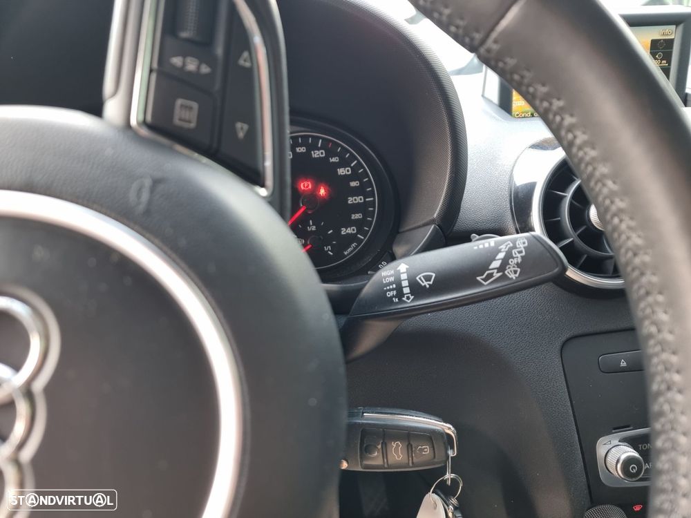 Audi A1 1.6 TDI Sport - 14