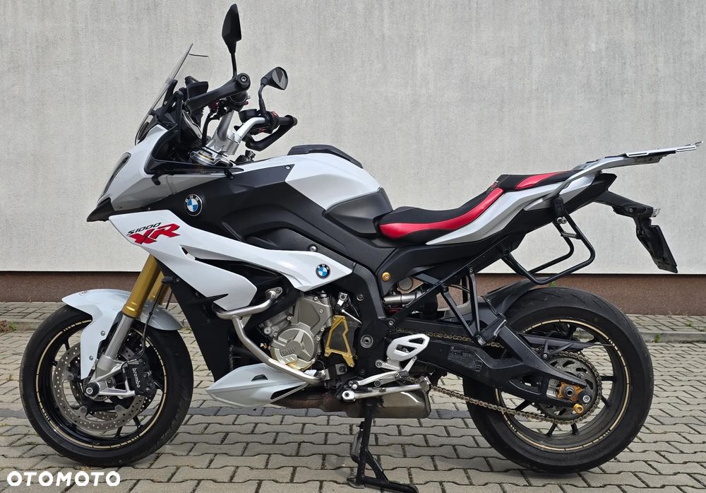 BMW XR - 1