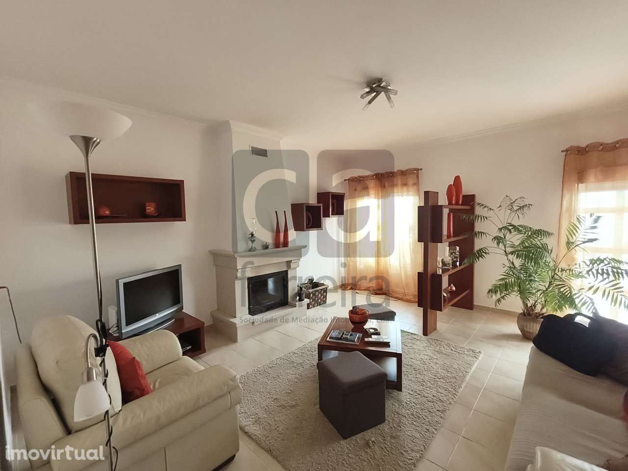 Apartamento T2 com varanda e Garagem - Grande imagem: 3/28