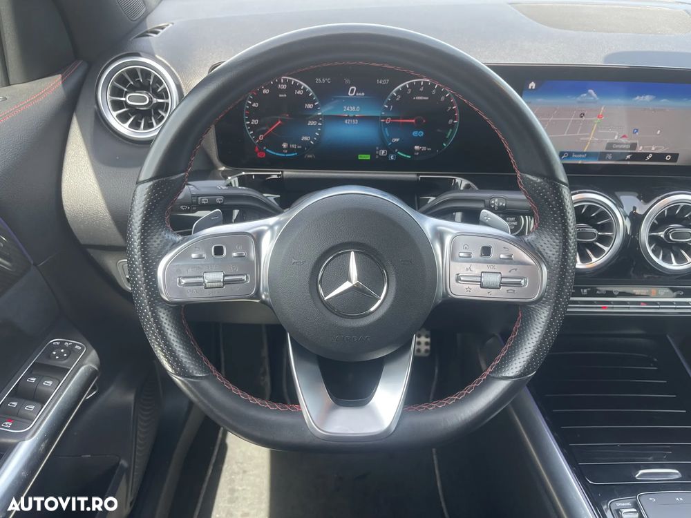 Mercedes-Benz GLA 250 e - 23