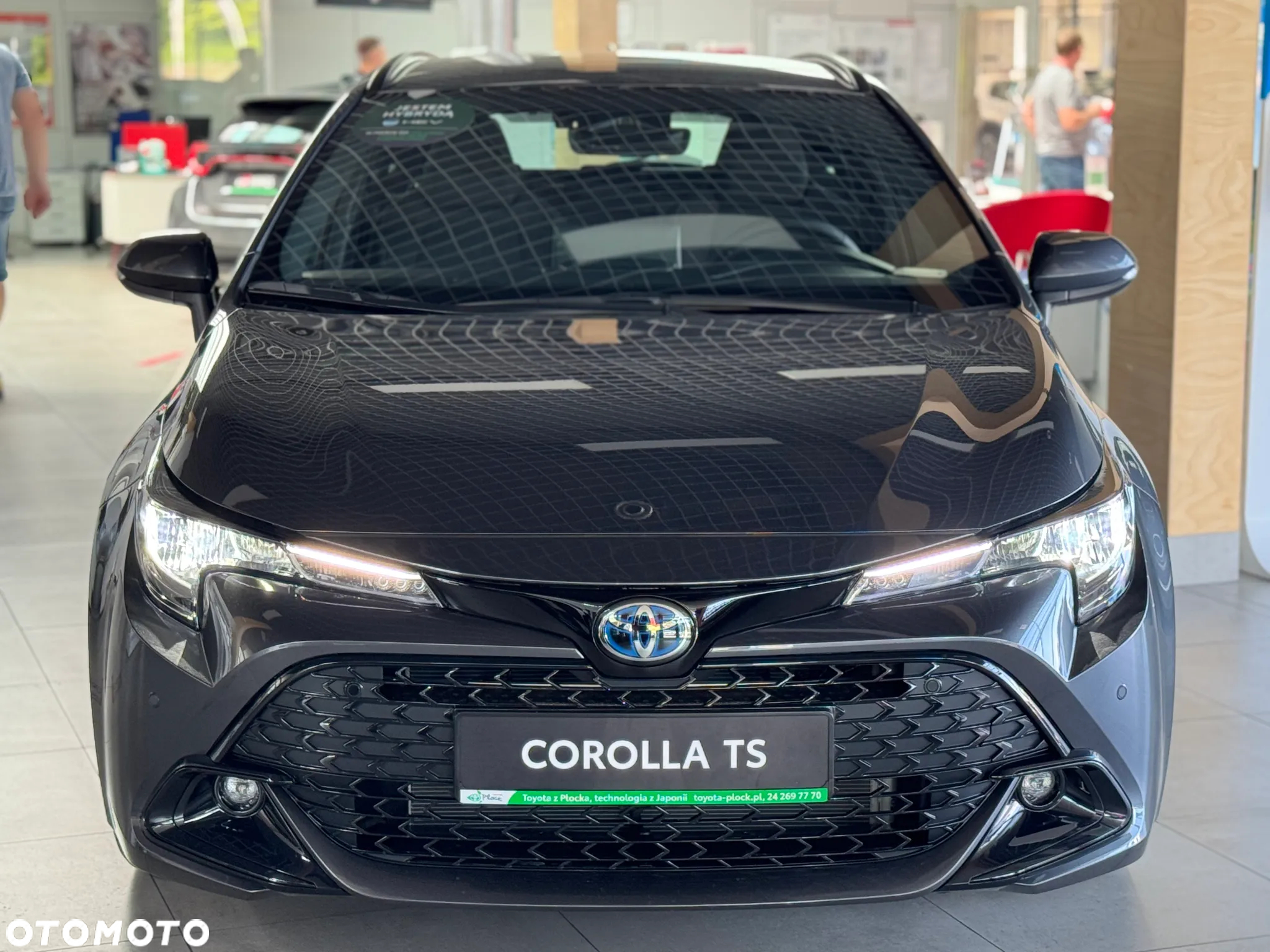 Toyota Corolla 1.8 Hybrid Comfort - 2