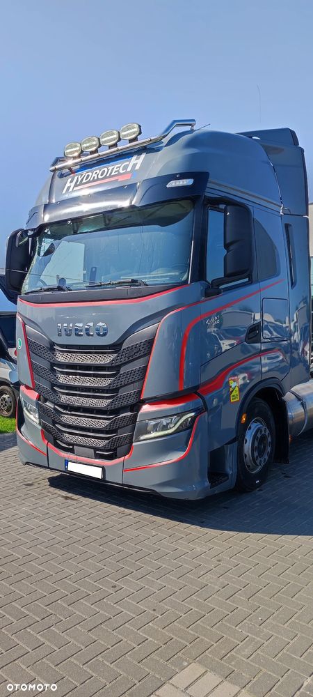 Iveco S-WAY - 20