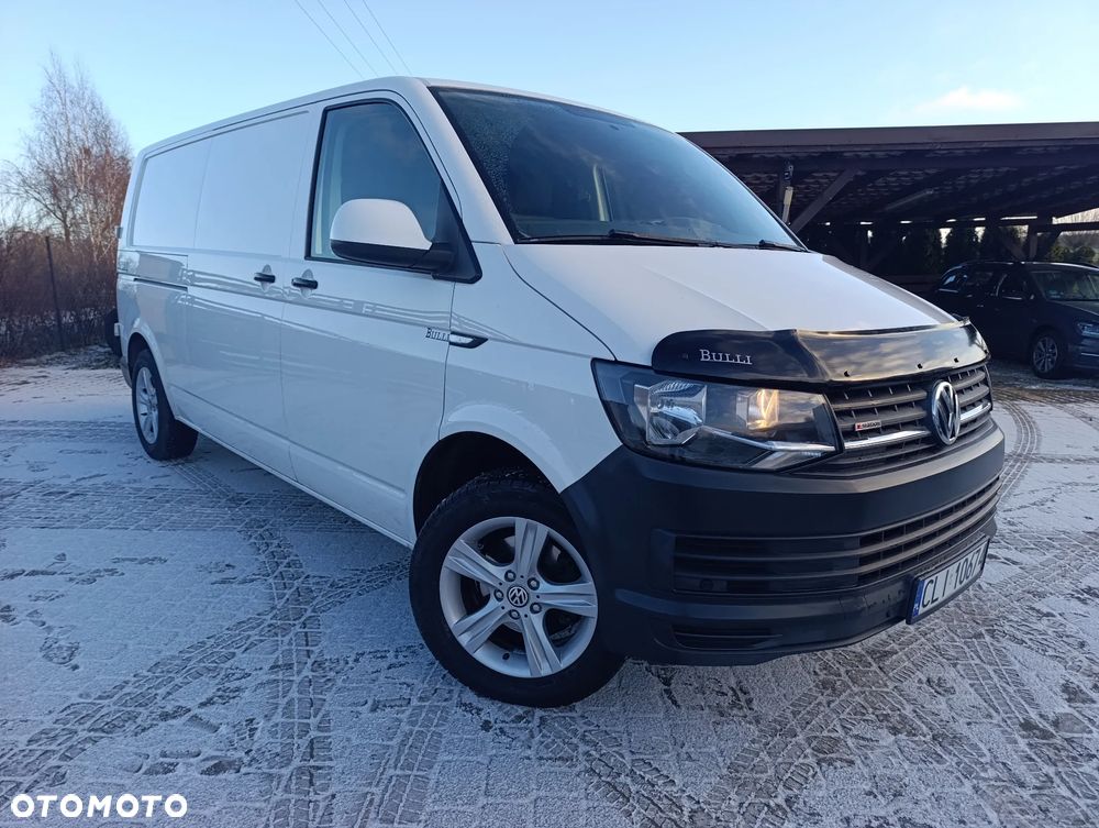 Volkswagen Transporter - 1