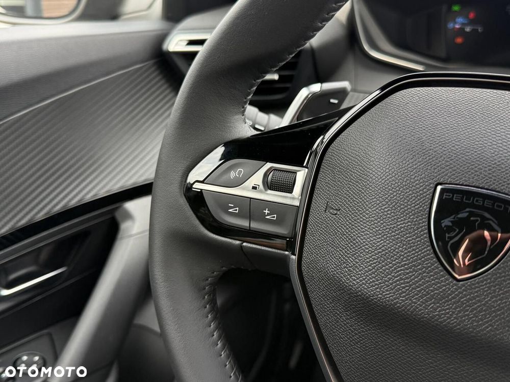 Peugeot 2008 - 21