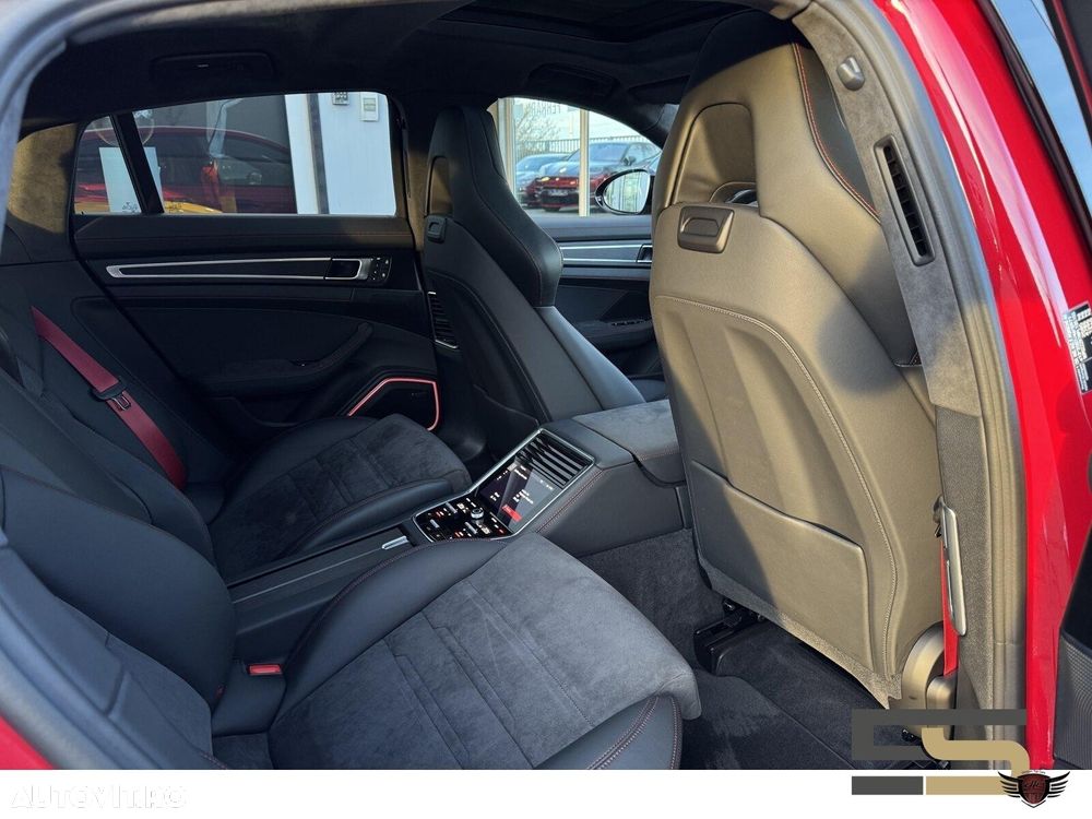 Porsche Panamera GTS - 20