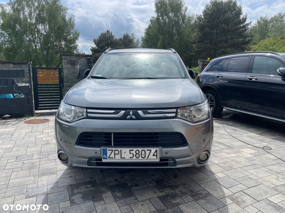 Mitsubishi Outlander 2.0 Instyle Navi - 4