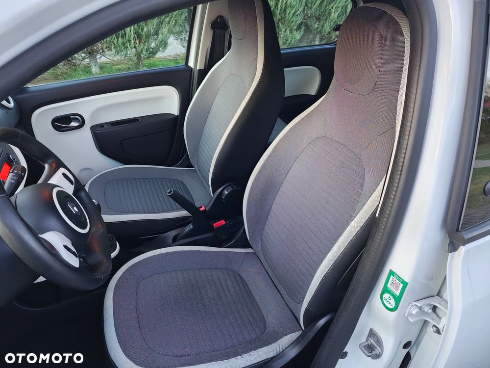 Renault Twingo SCe 70 LIMITED 2018 - 24