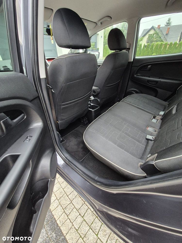 Kia Venga 1.6 CVVT Automatik Vision - 19