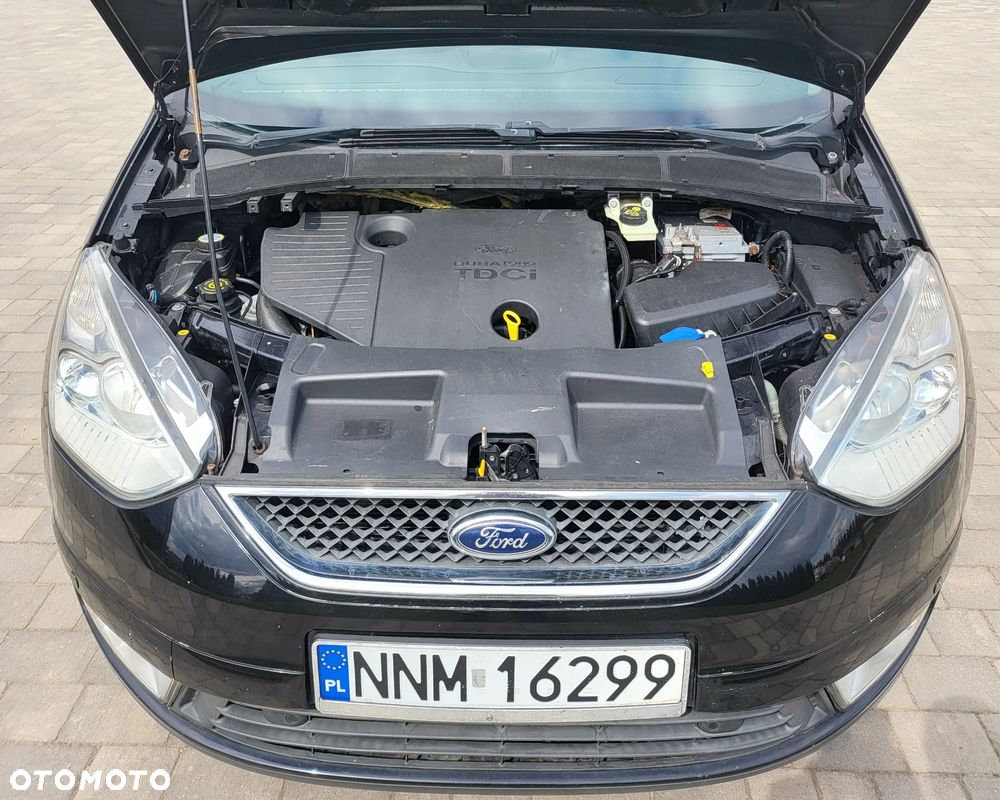 Ford Galaxy 1.8 TDCi Ambiente - 12