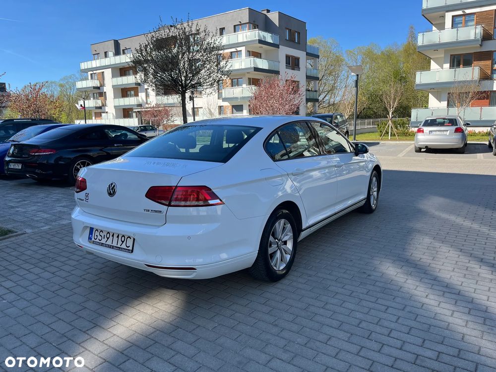Volkswagen Passat 1.4 TSI BMT Trendline - 7
