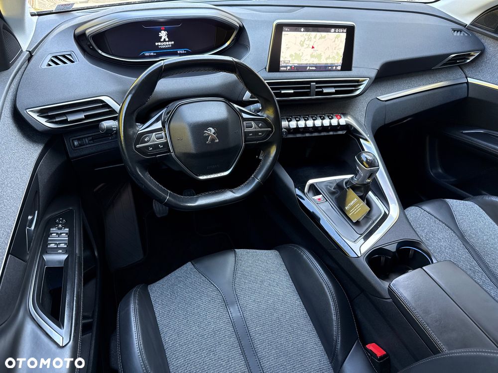 Peugeot 3008 1.6 BlueHDi Allure S&S - 12