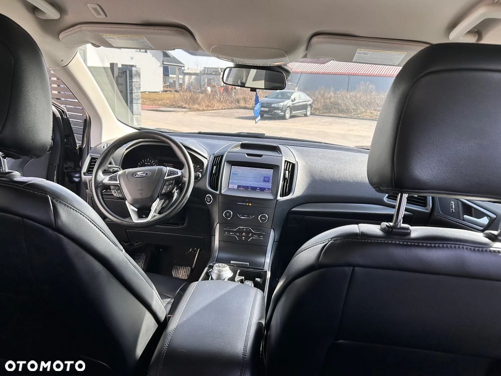 Ford Edge - 11