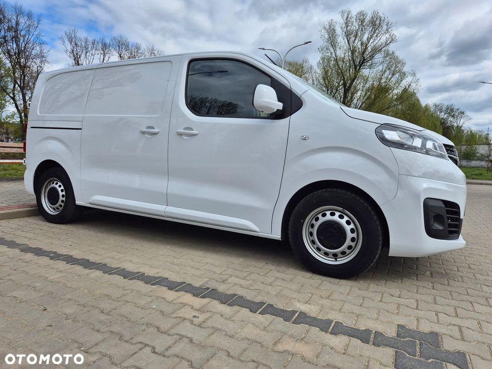 Opel Vivaro / Expert / Scudo / Jumpy / Proace - 38
