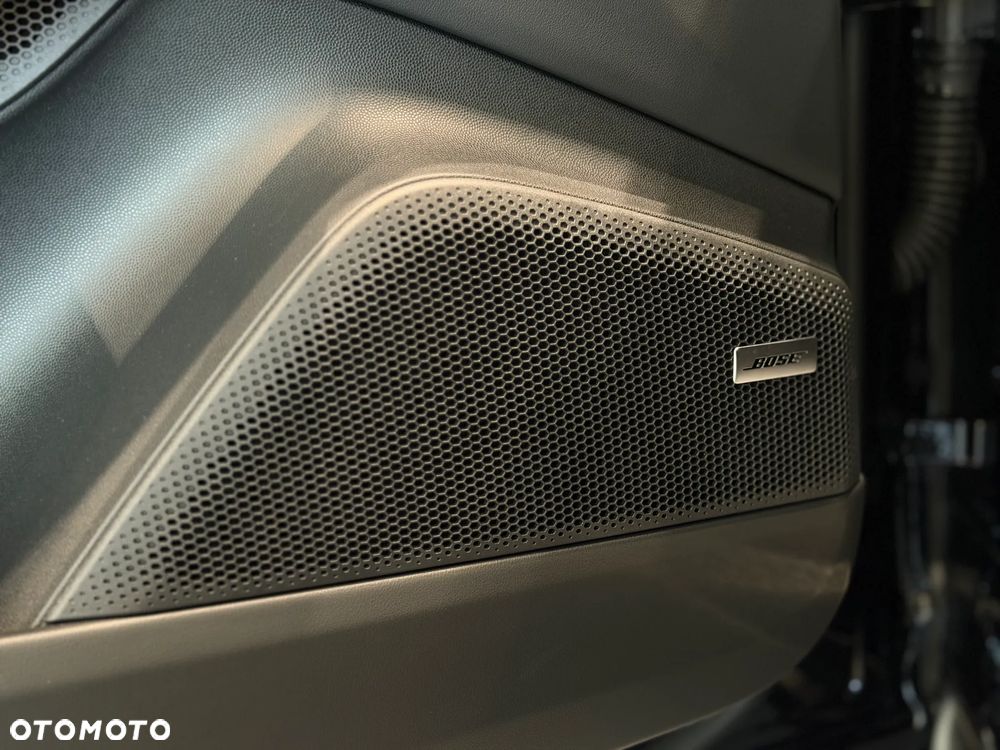 Porsche Macan 4 100kWh - 18