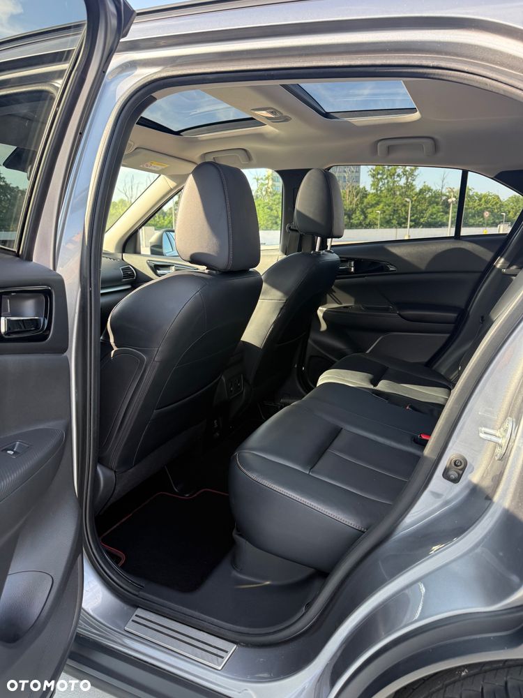 Mitsubishi Eclipse Cross 1.5 T GPF Intense Pro CVT 4WD - 26