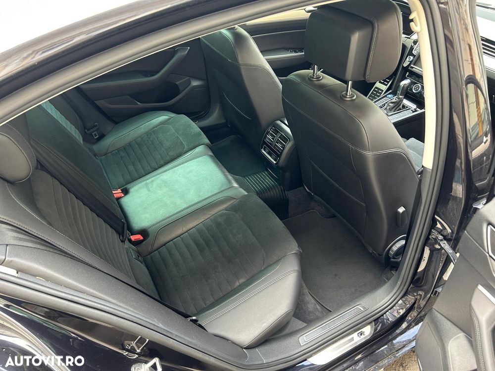 Volkswagen Passat 2.0 TDI DSG Highline - 9