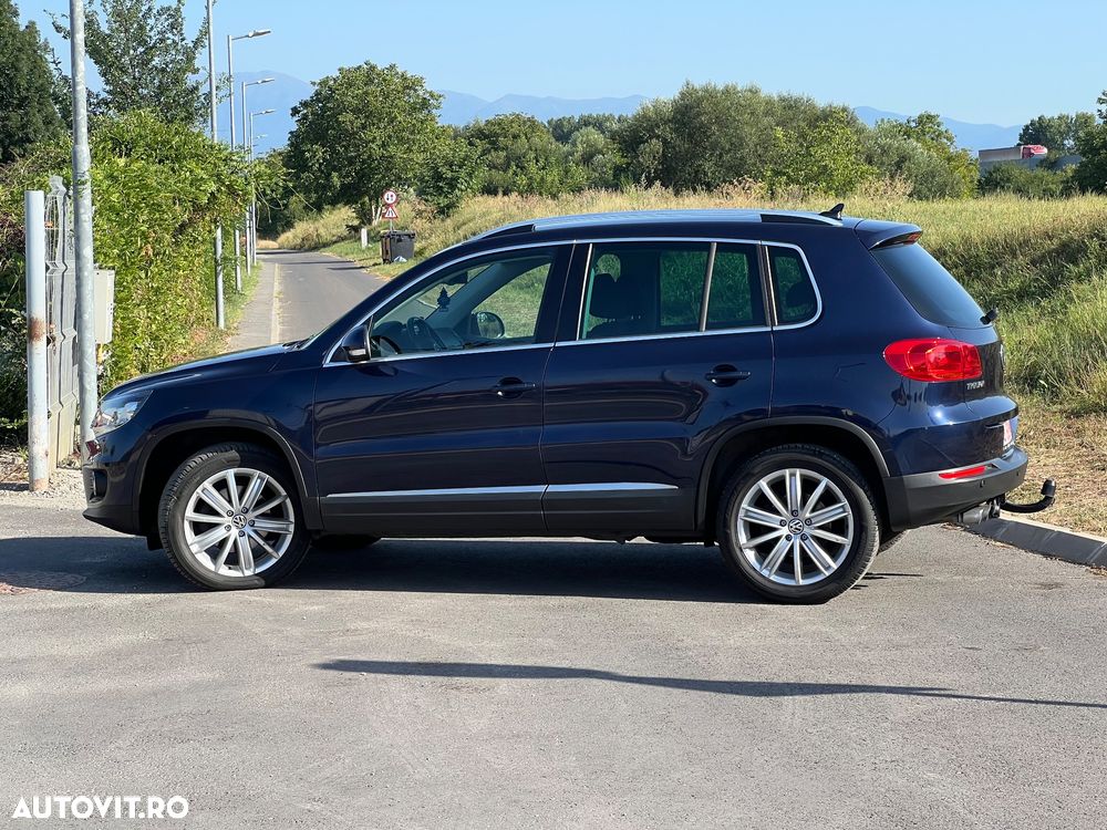 Volkswagen Tiguan 2.0 TDI 4Motion DSG Trend & Fun - 6