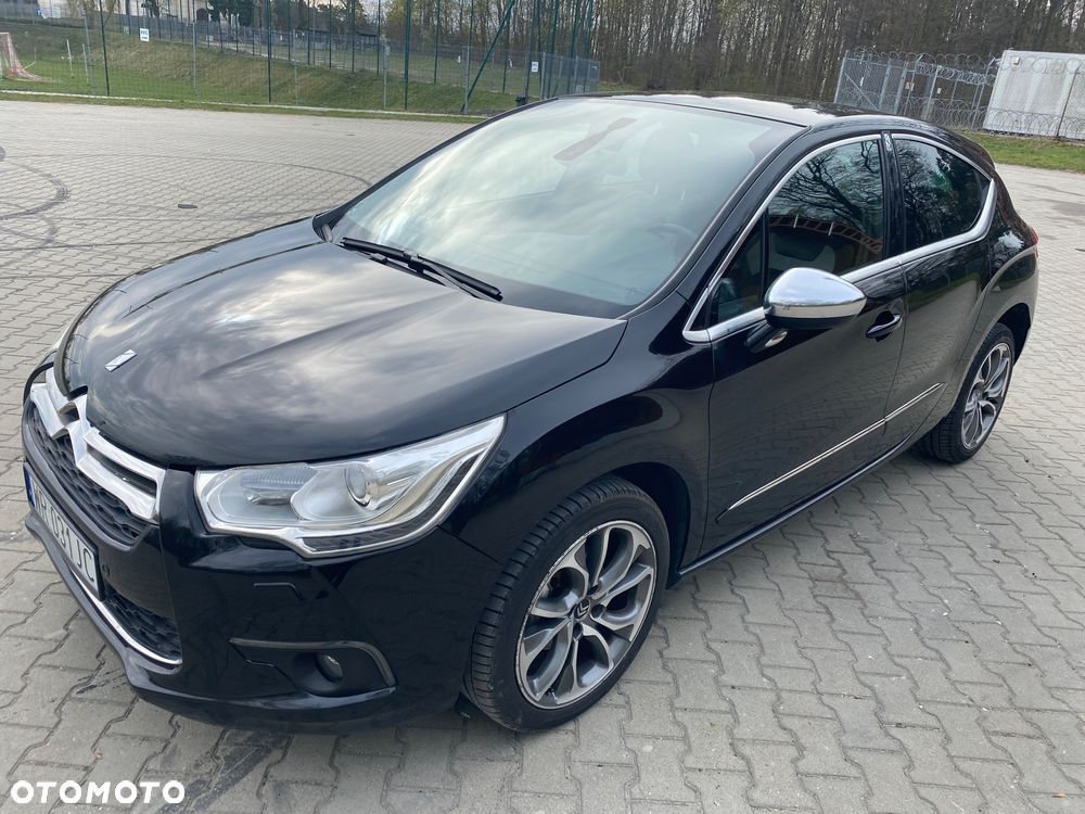 Citroën DS4 1.6 e-HDi SoChic MCP - 2