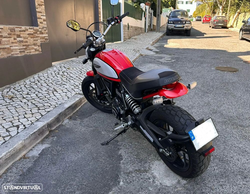 Ducati Scrambler Icon Red - 2