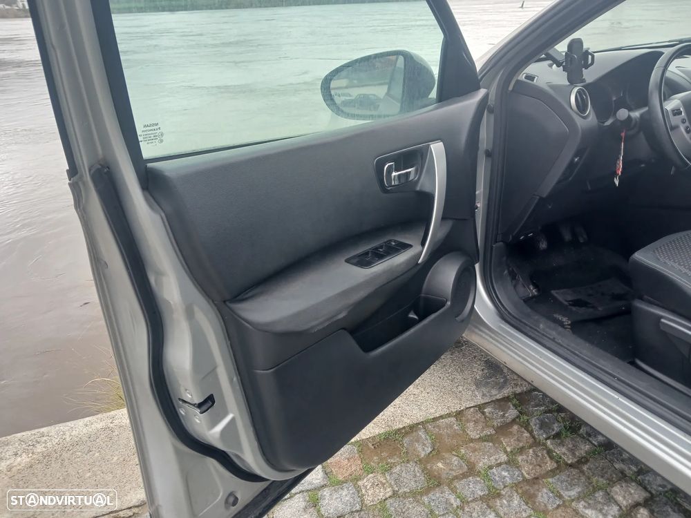 Nissan Qashqai 1.5 dCi Tekna FPD - 12