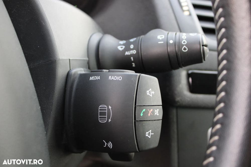 Renault Megane Grandtour ENERGY dCi 130 BOSE EDITION - 23