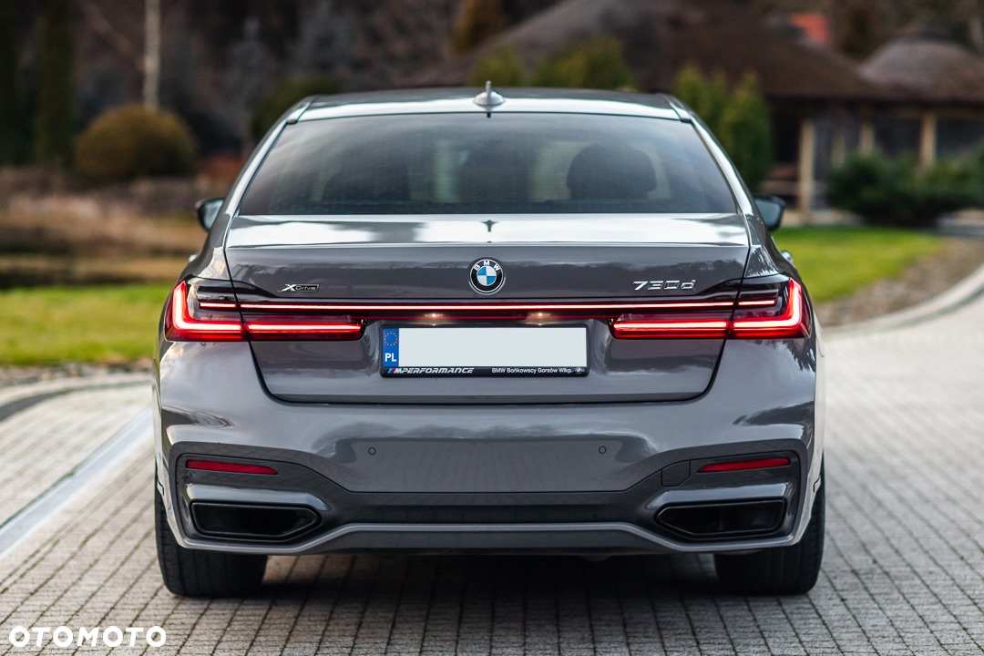 BMW Seria 7 - 15