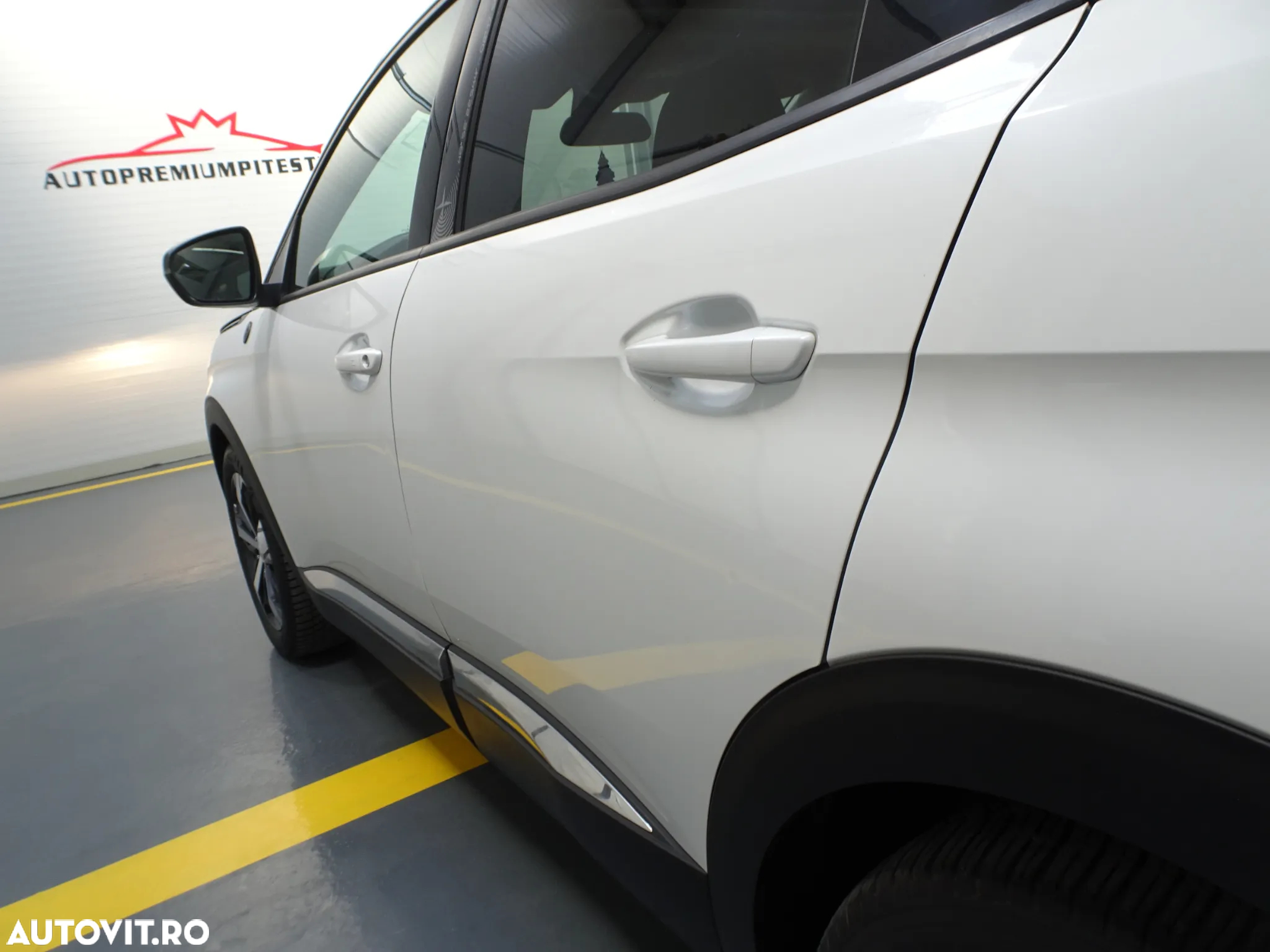 Peugeot 3008 PureTech 130 Stop & Start GPF EAT8 Crossway - 19