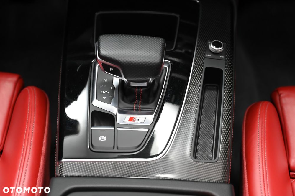 Audi SQ5 - 24