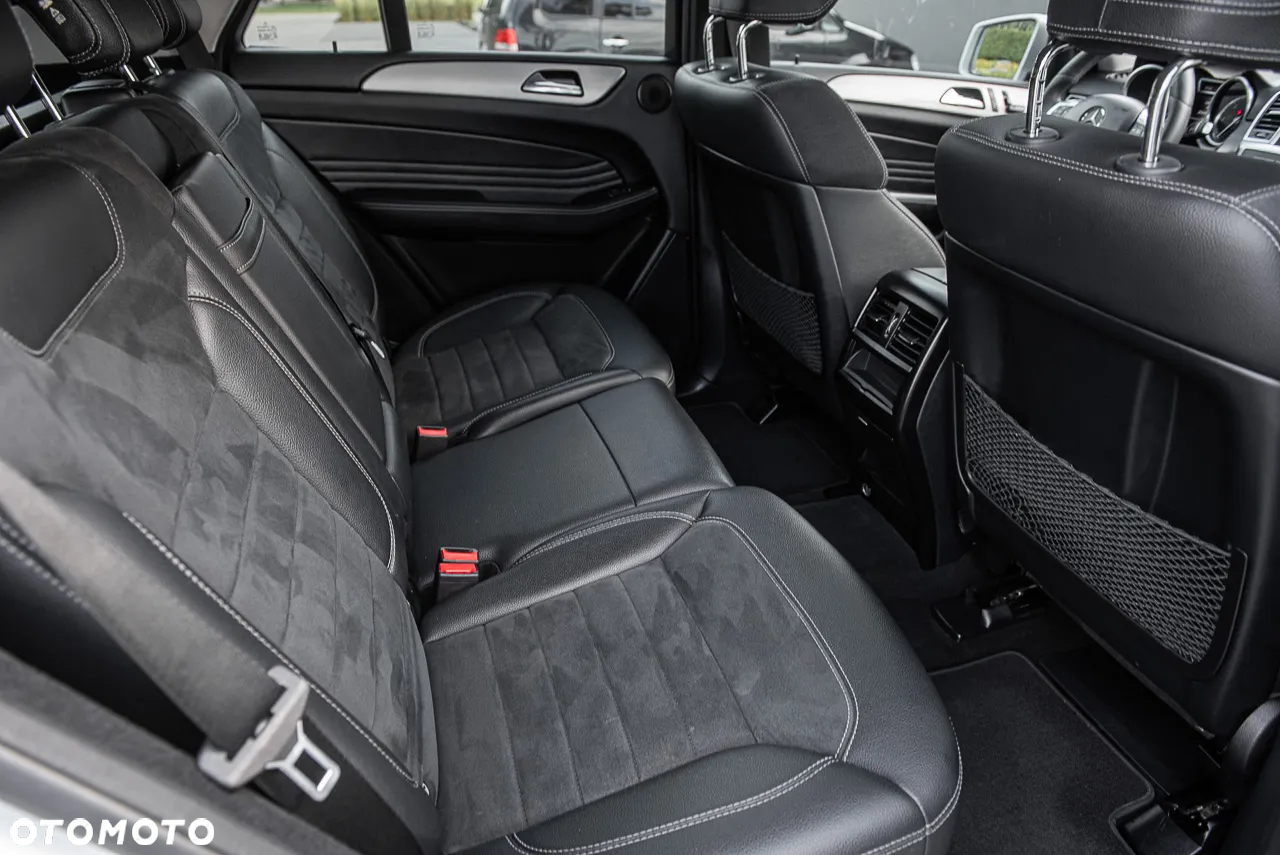 Mercedes-Benz ML 350 BlueTec 4-Matic - 31