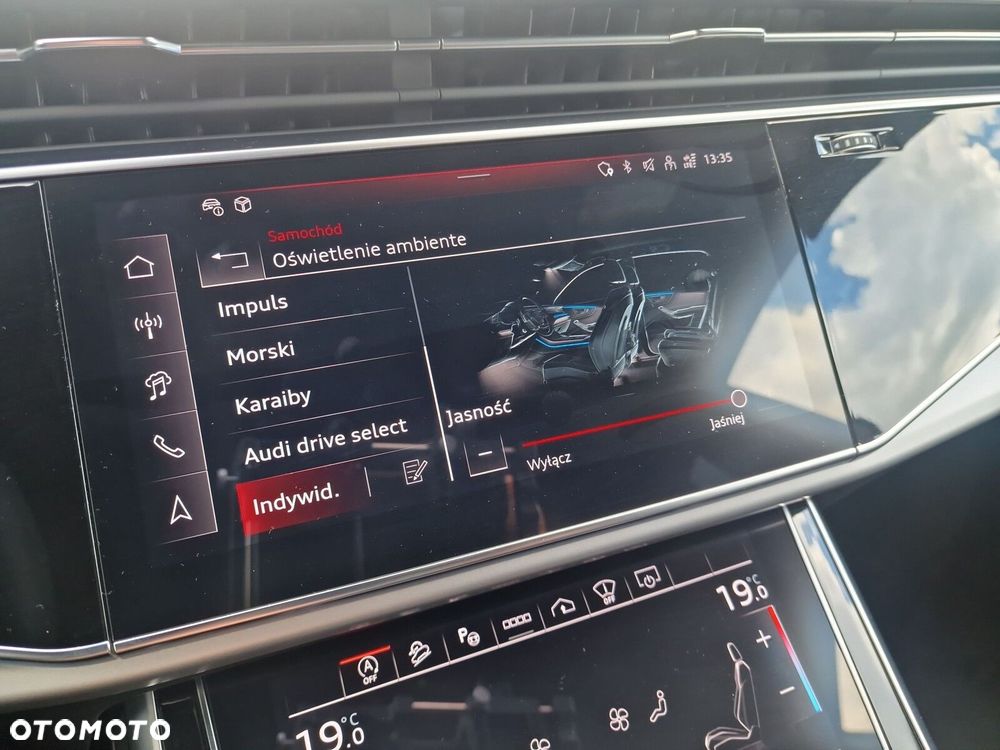 Audi Q8 - 18