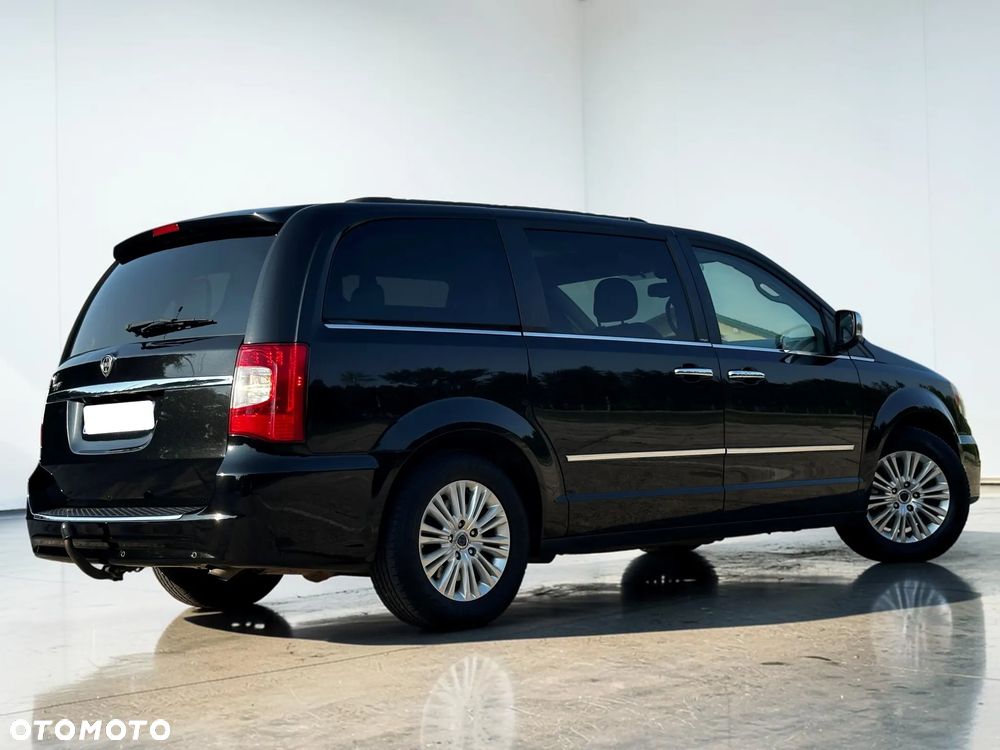 Lancia Voyager 2.8 Multijet 16v Platinum - 18