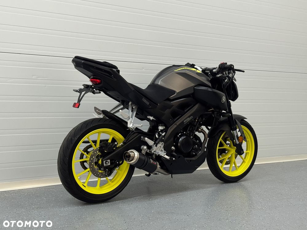 Yamaha MT - 4