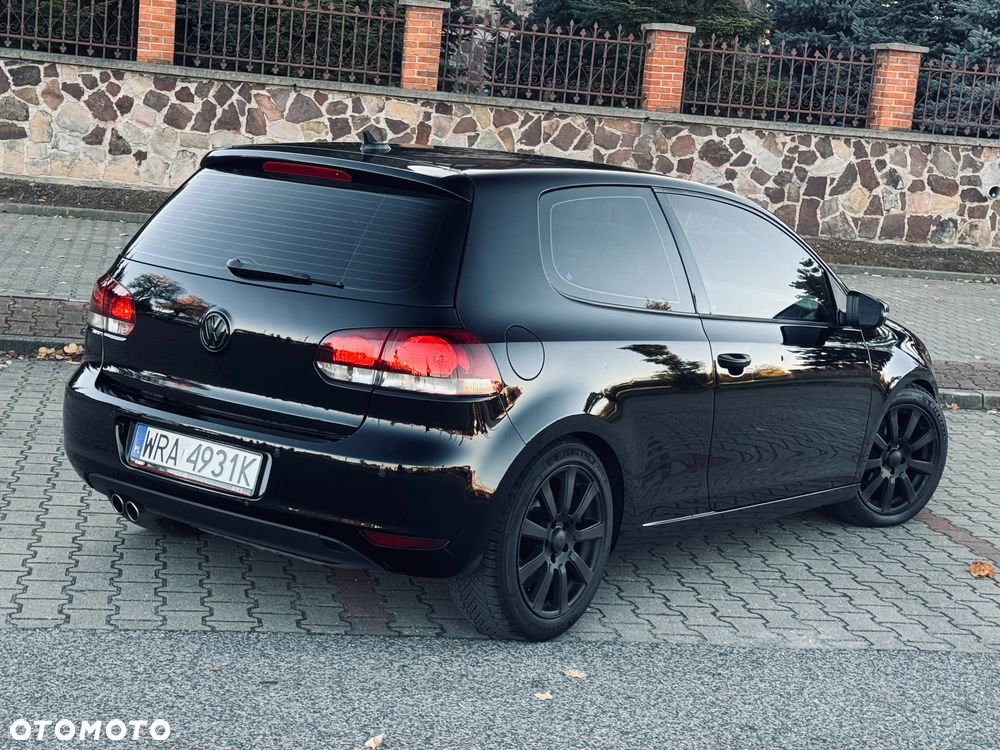 Volkswagen Golf VI 2.0 TDI Comfortline - 16